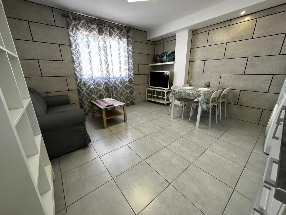 Apartamento Edificio Prieto Viv N1 Puerto del Rosario  España